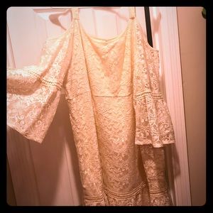 Cold-Shoulder Lace Vintage-Style Dress